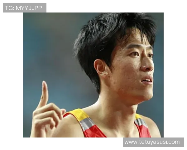 42岁刘翔近况曝光,长时间在国外旅行,靠终身合同吸金,远离喷子!