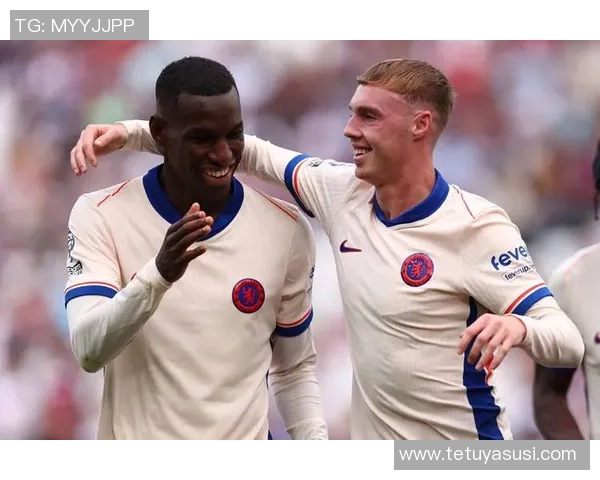 争四格式大乱，曼联3场不败，积分追平切尔西，与欧冠区只差1分